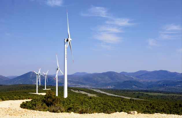 LEITWIND Rüzgar Türbini üzerine uçaklarda kullanılan folyo kesim yazı ve uygulaması - (14/03/2014)